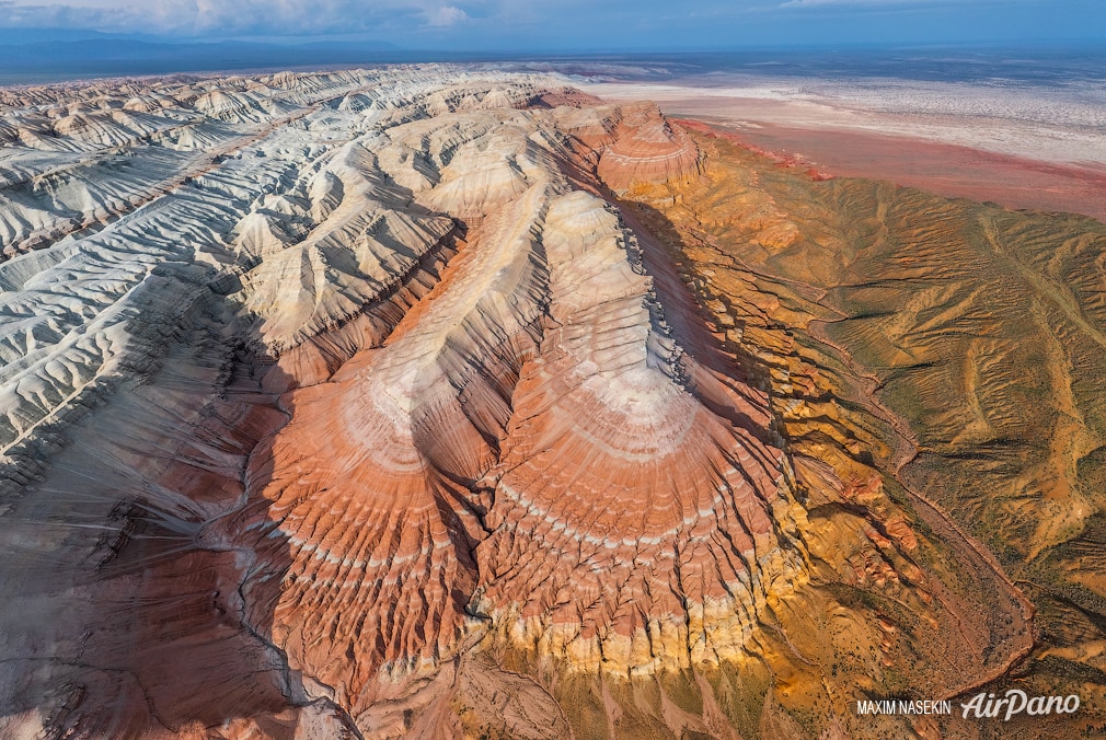 Aktau mountains