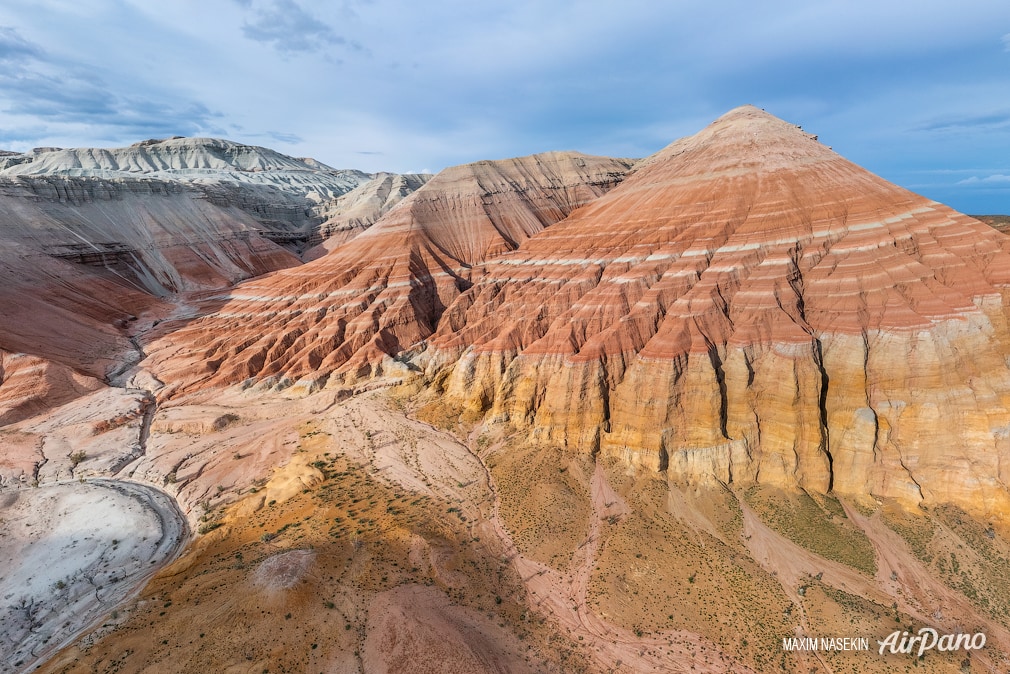 Aktau Mountains