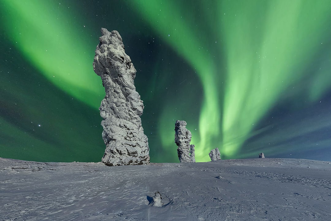 曼普普纳岩石群 北极光