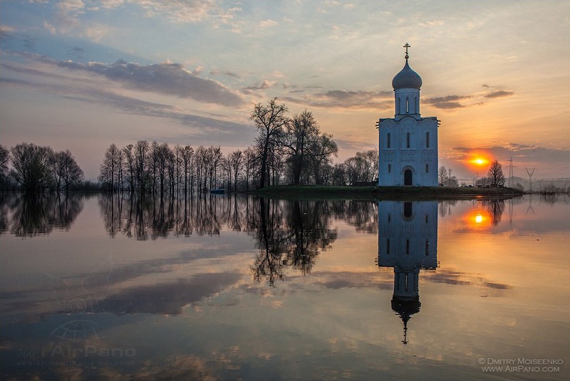  The Church of the Intercession on the Nerl River